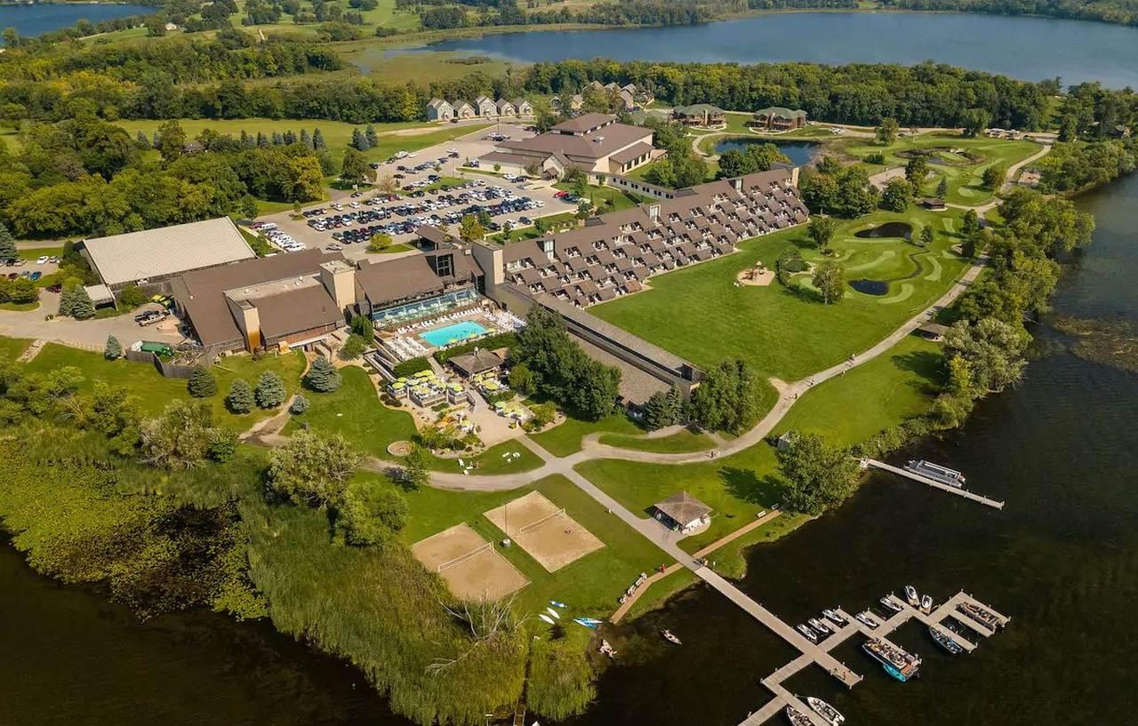 Arrowwood Resort Hotel And Conference Center - Alexandria Exterior photo